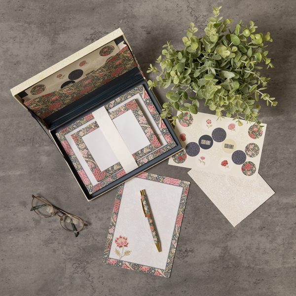Skrivbords set William Morris, Cray